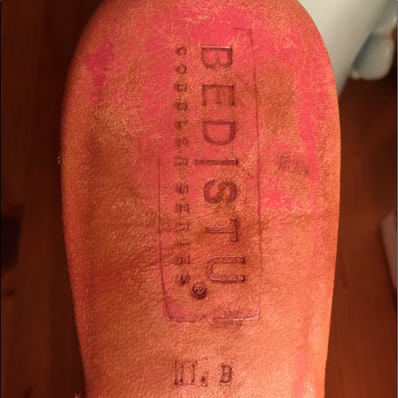 Uptown Weave Sandals - Picture 5 of 8